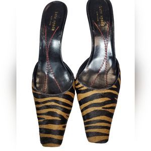 REPOSH Kate Spade Black and Tan Heels